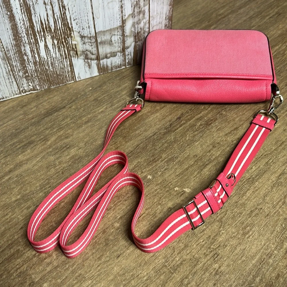 Kate spade nwot Rosie canvas flap crossbody pink white leather shoulder purse - Picture 6 of 14